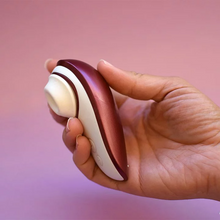 將圖片載入圖庫檢視器 德國 Womanizer|Liberty 便攜式陰蒂吸啜器|酒紅色