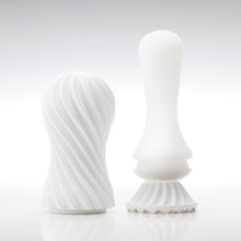 將圖片載入圖庫檢視器 日本TENGA – MOOVA [柔軟版SILKY WHITE](可反覆使用)

